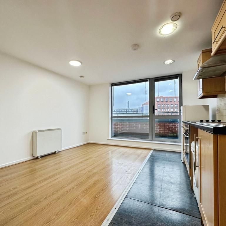 2 bedroom duplex to rent - Photo 1