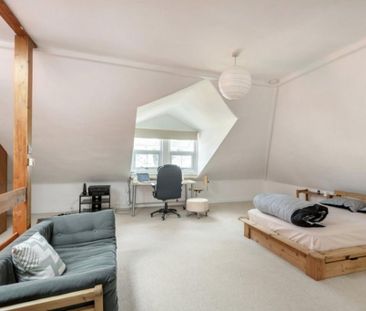 1 bedroom flat to rent - Photo 6