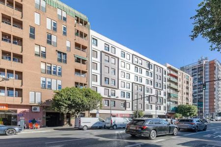 Avinguda del Port, Valencia, Valencian Community 46021 - Photo 5