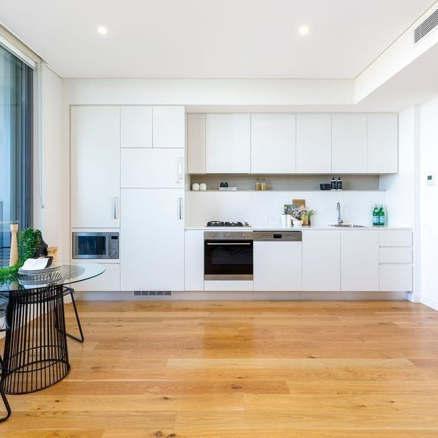 MODERN ONE BEDROOM UNIT (Unfurnished) - Photo 1