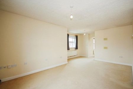 Bromhurst Way, Warwick, CV34 - Photo 2