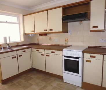 2 bedroom bungalow to rent Sheriff Way, Boston - Photo 2