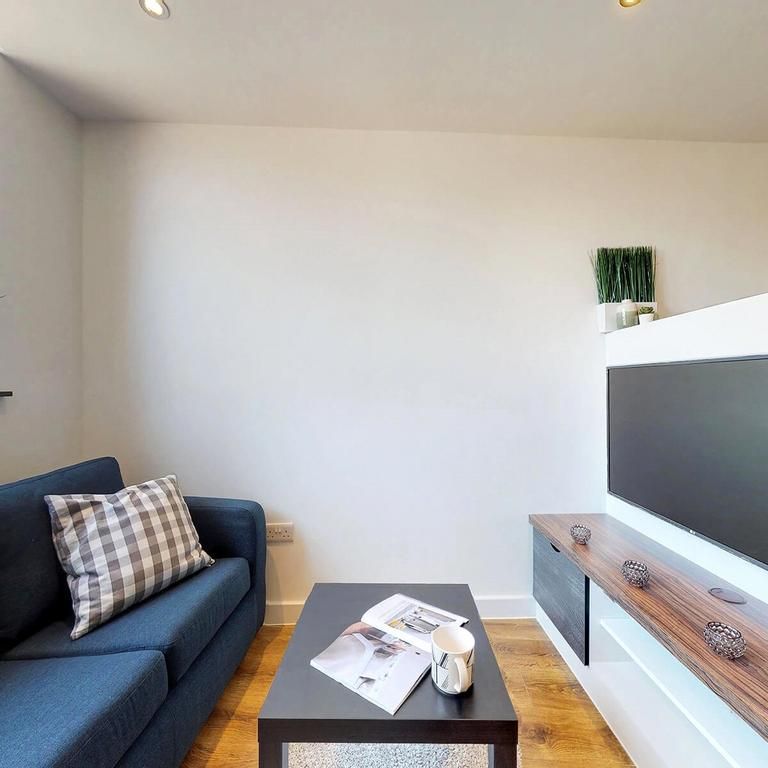 Studio to rent - Photo 1