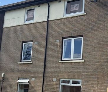 2 Bed Flat, Eday Crescent, AB15 - Photo 2