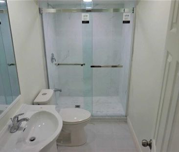 For Lease - 22 OTONABEE Avenue Unit# LOWER #B, Toronto, Ontario - Photo 4