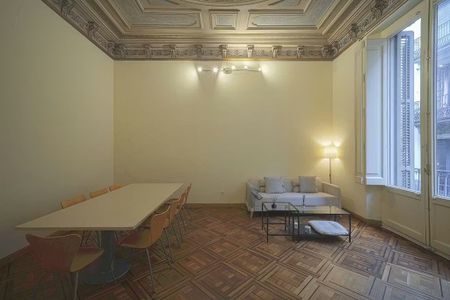 Carrer Ample, Barcelona, Catalonia 08002 - Photo 4