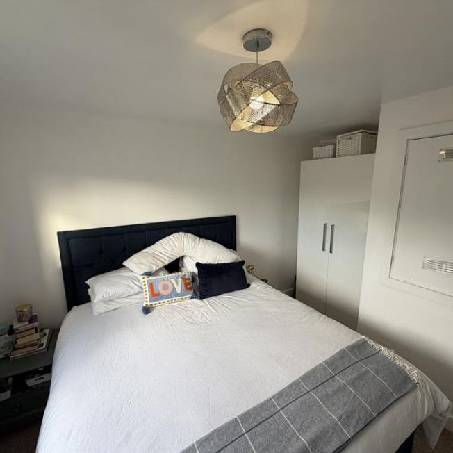 3 Bedroom Semi Detached To Let - Photo 1