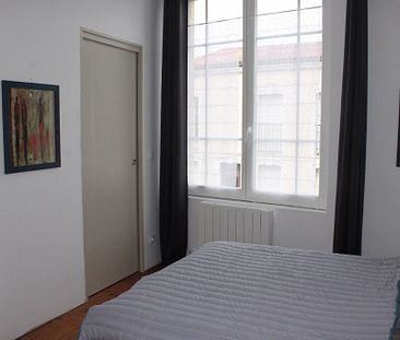 Location appartement 1 pièce, 28.00m², Rochefort - Photo 5