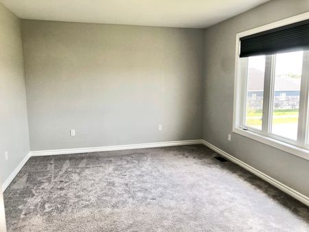 4 Tegan Crt, Odessa, ON K0H 2H0 - Photo 3