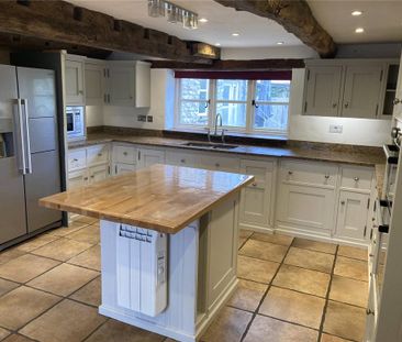 6 bedroom detached house to rent - Photo 3