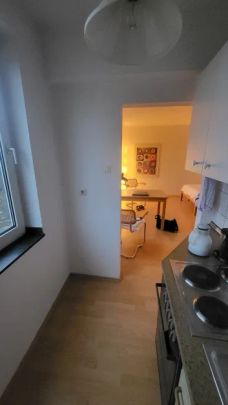 Kleines Apartment in guter Lage Rüttenscheids - Photo 1