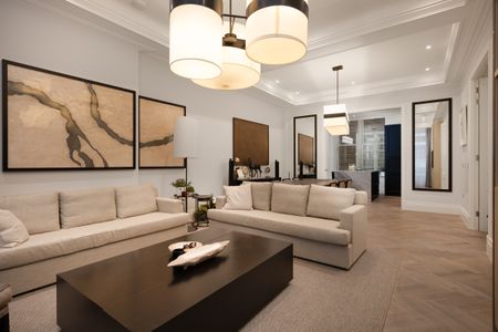 Three-Bedroom Apartment with Residents’ Amenities beside St James’s Park - Photo 2