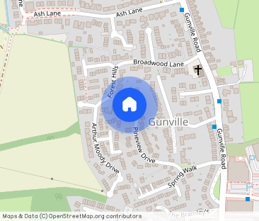 Newport, Isle of Wight - Photo 1