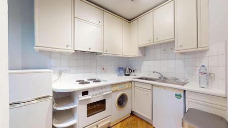 Studio to rent - Photo 3