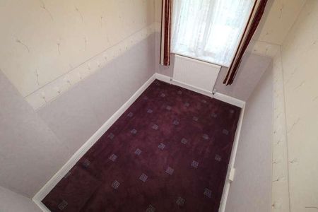 Broomgrove Gardens, Edgware, HA8 - Photo 2