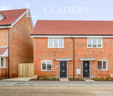 2 bedroom house to rent Illett Way, Faygate, Horsham, West Sussex, ... - Photo 4