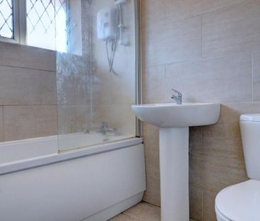 1 bedroom parking to rent - Photo 6