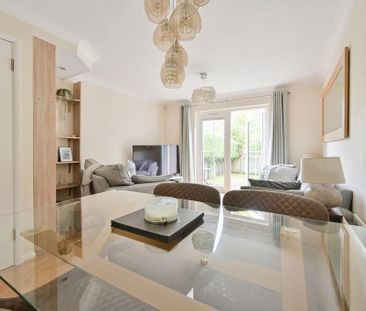 2 bedroom semi-detached house to rent - Photo 4