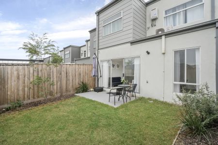 THIS PROPERTY FEATURES: - Photo 2