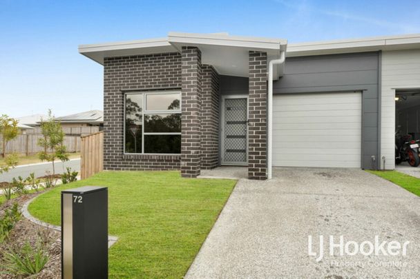 Perfect Low Maintenance Terrace - As New Condition - Perfect Position - Photo 1