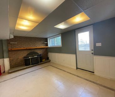 For Lease - 8159 Niven Street, Niagara Falls, Ontario - Photo 4