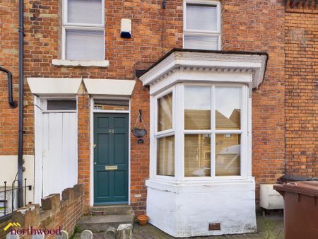 4 bedroom terraced house to rent - Photo 4