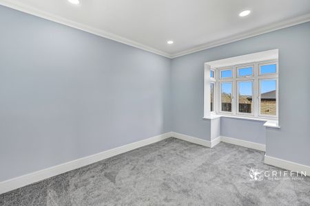 Greenacres, Fobbing, SS17 - Photo 3