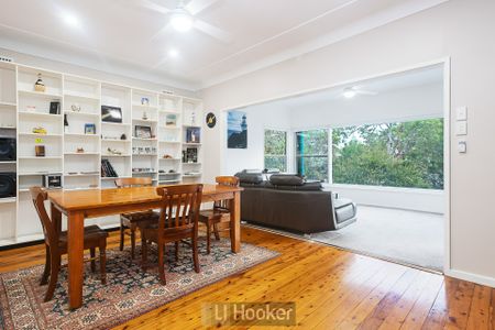 CHARMING TWO BEDROOM HOME WITH SEPARATE STUDIO - Photo 5