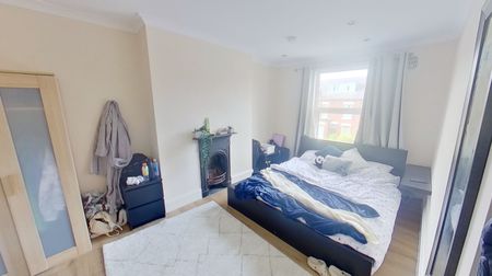 Royal Park Avenue, Hyde Park - Photo 5