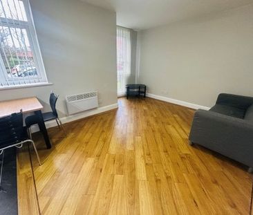 Gladstone Court, L8 7JY - Photo 1