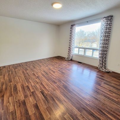 For Lease - 34 McConkey Place Unit# Upper, Barrie, Ontario - Photo 1