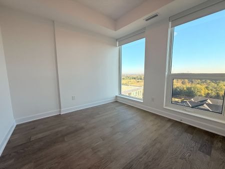 For Lease - 3240 William Coltson Avenue Unit# 1103, Oakville, Ontario - Photo 2