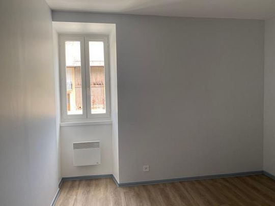 Location Appartement 3 pièces 75m² ST PIERRE D ALBIGNY 73250 - Photo 1