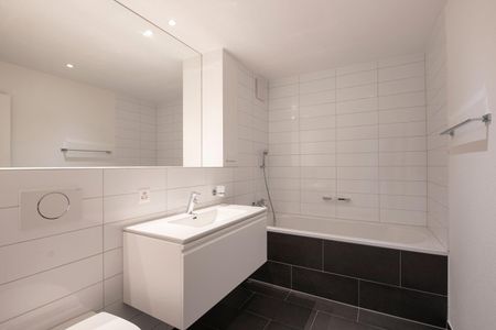 Grosszügige Familienwohnung im Erdgeschoss - Photo 5