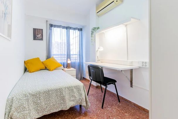 Avenida de San Antonio, Mislata, Valencian Community 46920 - Photo 1