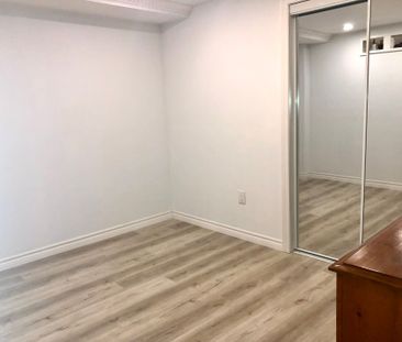 For Lease - 889 Bancroft Drive Unit# Basement Apartment, Mississaug... - Photo 1