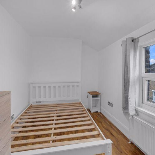 5 bedroom apartment to rent - Photo 1