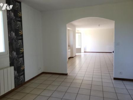 JURQUES Maison d'habitation individuelle - Photo 2