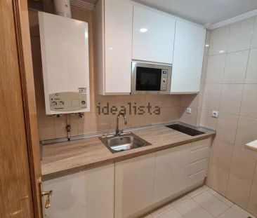 Alquiler de piso en Calle Azcárraga, 32 - Photo 1