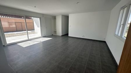 location Maison T5 DE 91.45m² À LABARTHE SUR LEZE - Photo 3