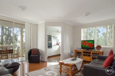 Two Bedroom Apartment With Resort-Styled Facilities - Photo 3