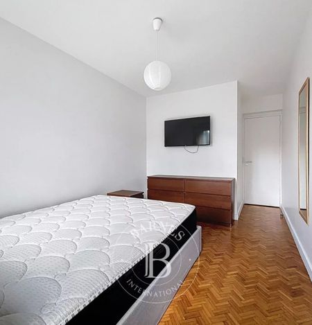 Appartement • Porte Dauphine - Photo 2