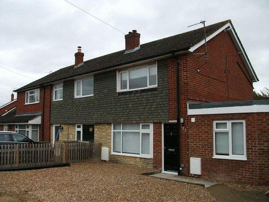 Mixed use to rent - Photo 1
