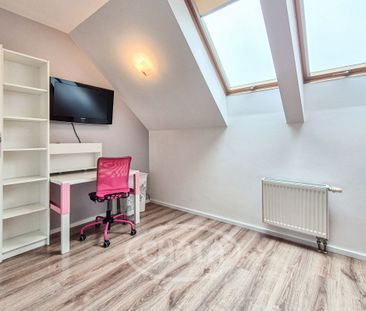 Mieszkanie z antresolą - Oporów - Zdjęcie 3