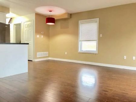 For Lease - 20 McConkey Crescent Unit# 93, Brantford, Ontario - Photo 2