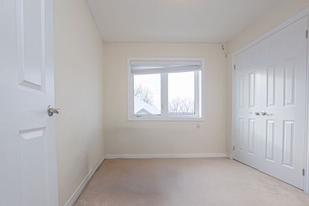 For Lease - 600 Linden Drive, Cambridge, Ontario - Photo 3