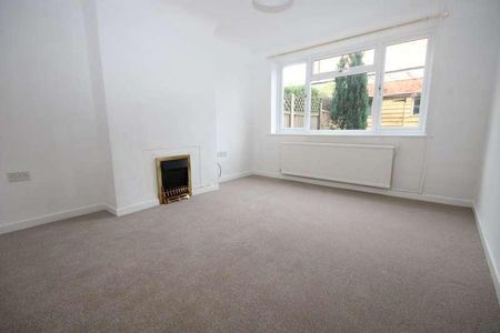 Hawthorn Road, Chester, CH3 - Photo 2