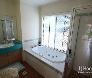 Spacious Family Home for Rent - Photo 6