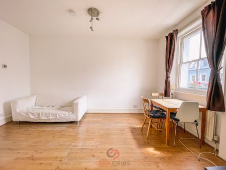 Ladbroke Crescent, Notting Hill, London W11 - Photo 2