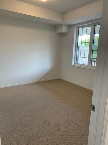 For Lease - 4350 EBENEZER Road Unit# 53, Brampton, Ontario - Photo 2